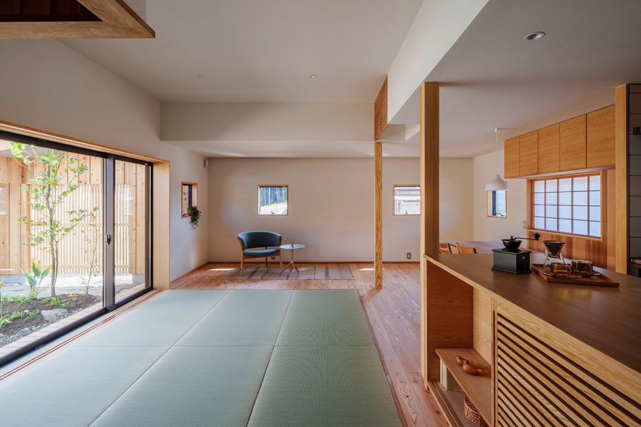 畳リビングダイニング