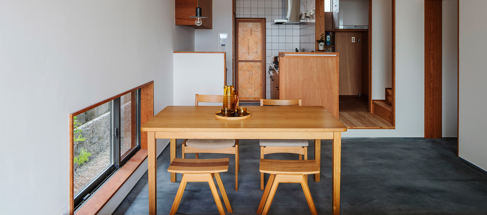 続き土間のキッチンリビング