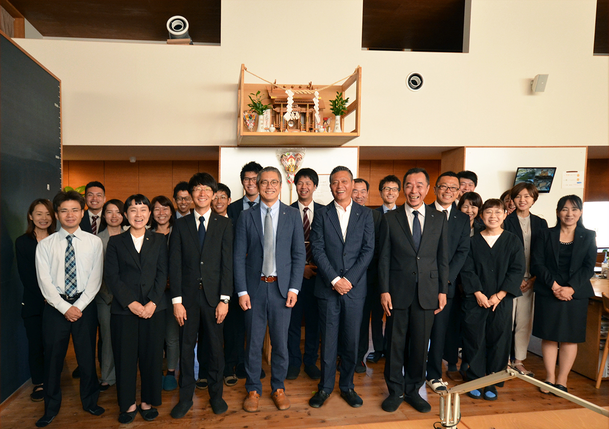 新社長就任のお知らせ