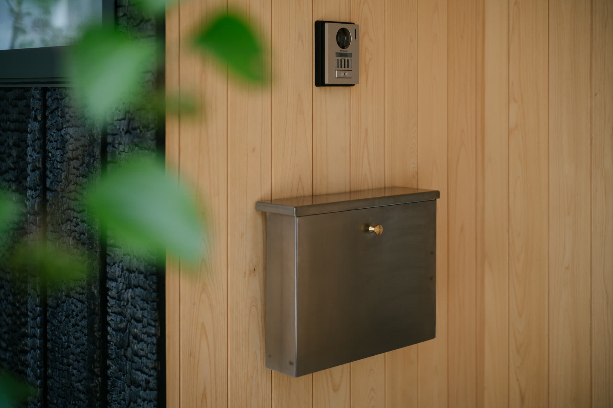 経年変化するポスト